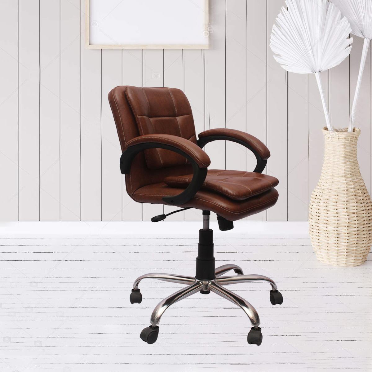 ML-121-Leather Brown Low Back Visitor chair