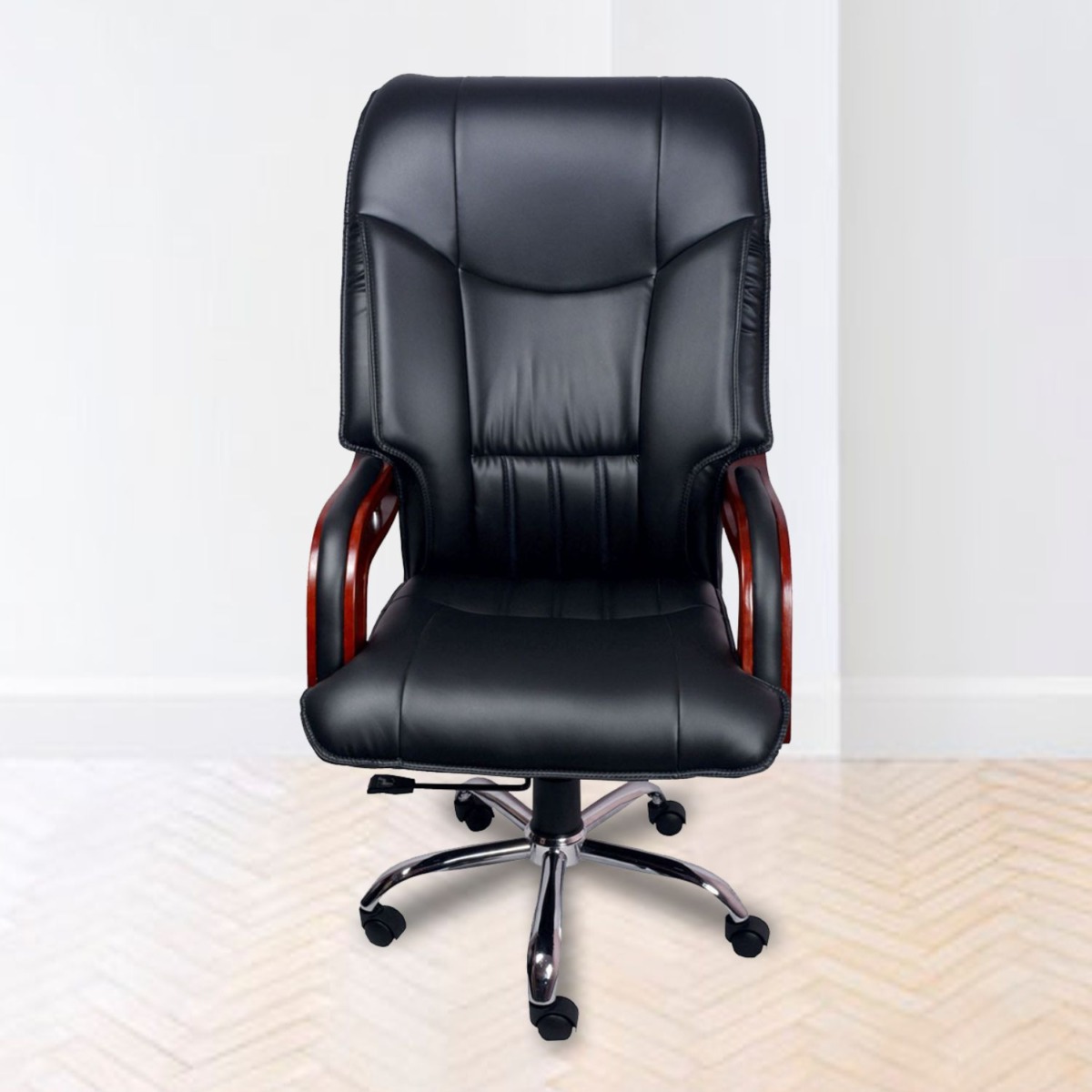 THE ROYALE EXECUTIVE CHAIR WITH WOODEN HANDLE