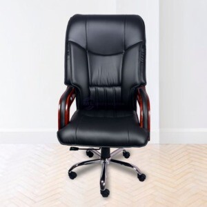 THE ROYALE EXECUTIVE CHAIR WITH WOODEN HANDLE