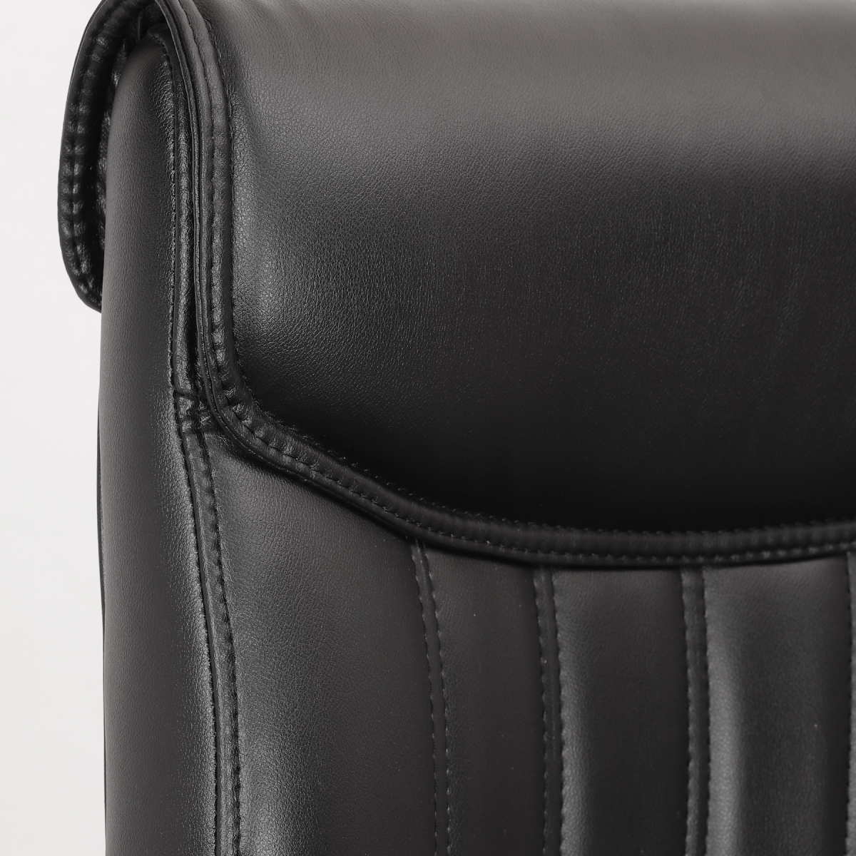 ML-1140 EXECUTIVE OFFICE CHAIR IN BLACK - Image 5