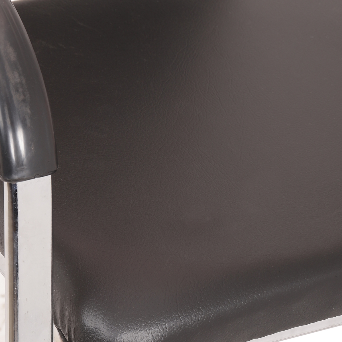 ML-1112 LEATHERETTE OFFICE CHAIR IN BLACK COLOR - Image 5