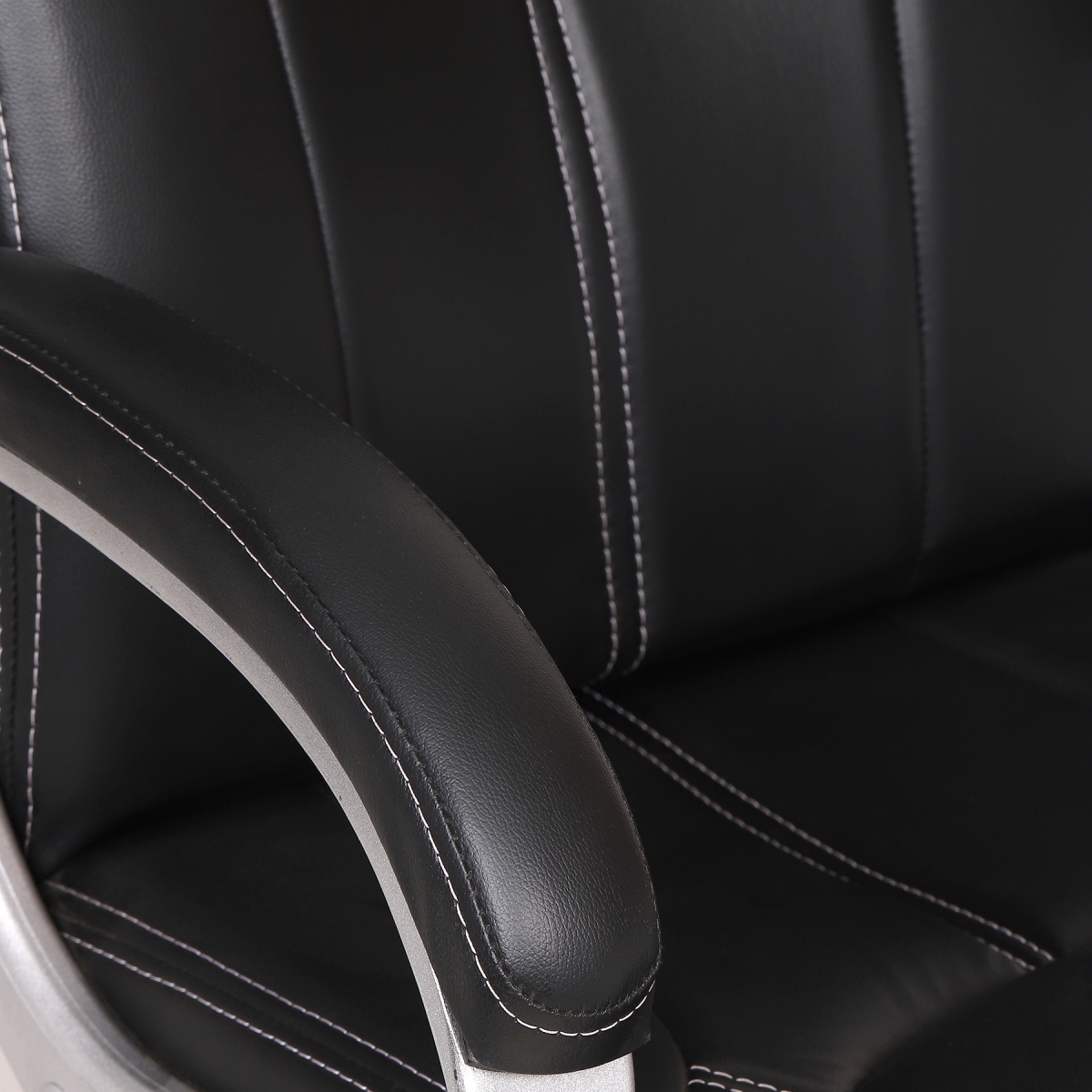 ML-1262-EXECUTIVE OFFICE CHAIR IN BLACK COLOR - Image 5