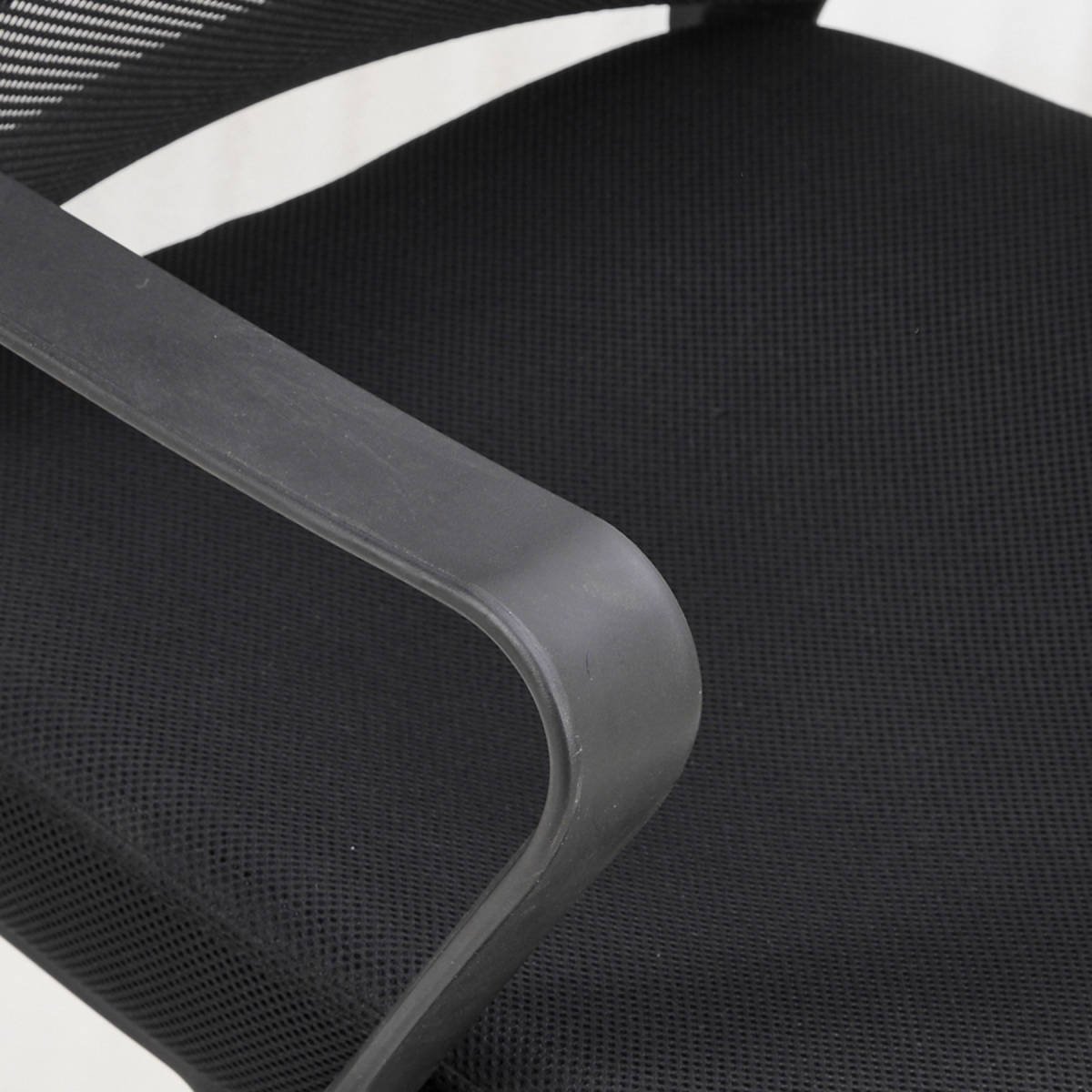 ML-1430-Mesh Office Chair - Image 4