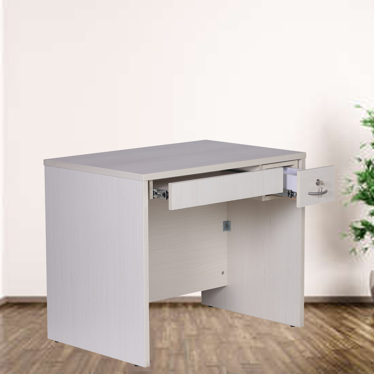 ML-1708-COMPUTER TABLE (4 X 2.5)
