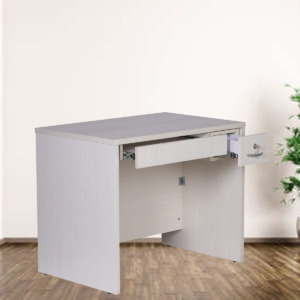 ML-1708-COMPUTER TABLE (4 X 2.5)