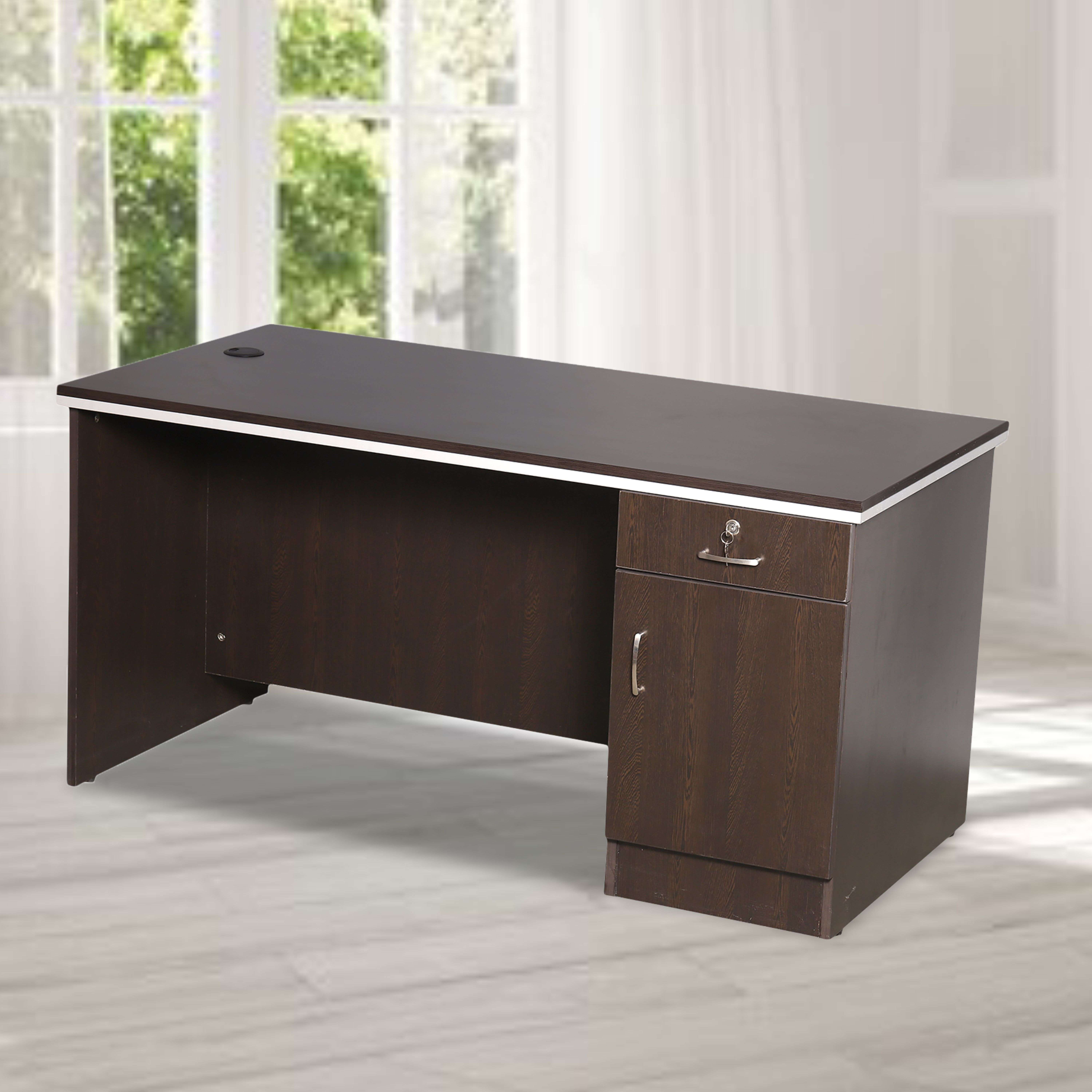 ML-1105 Executive Table (6X4)